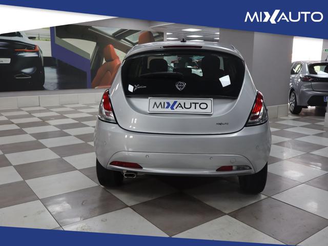 LANCIA Ypsilon usata, con Airbag Passeggero