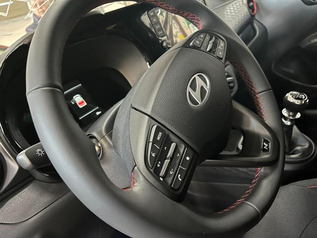 HYUNDAI i10 usata, con Autoradio