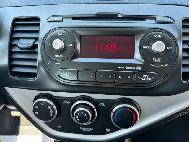KIA Picanto usata 11
