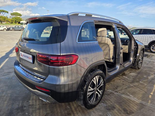 MERCEDES-BENZ GLB 200 usata, con Autoradio