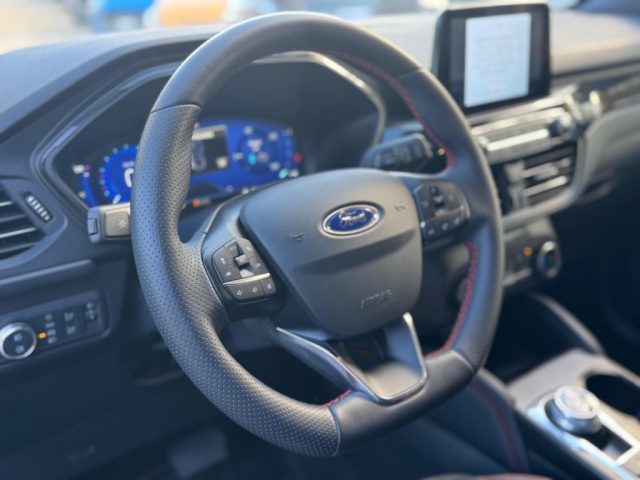 FORD Kuga usata, con Boardcomputer