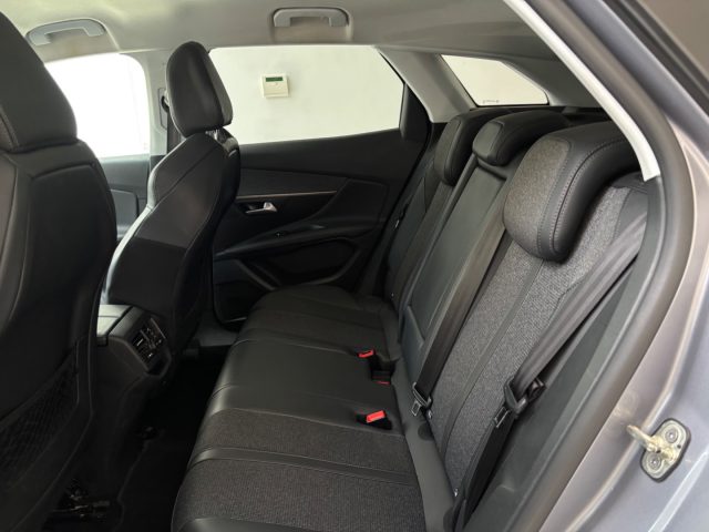 PEUGEOT 3008 usata, con Sistema di navigazione
