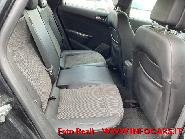 OPEL Astra usata, con Monitoraggio pressione pneumatici