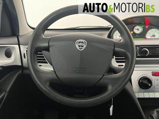 LANCIA Ypsilon usata, con Specchietti laterali elettrici