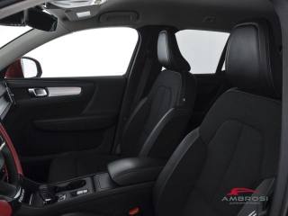 VOLVO XC40 usata 8