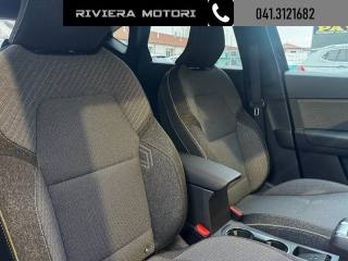 RENAULT Captur usata, con Touch screen