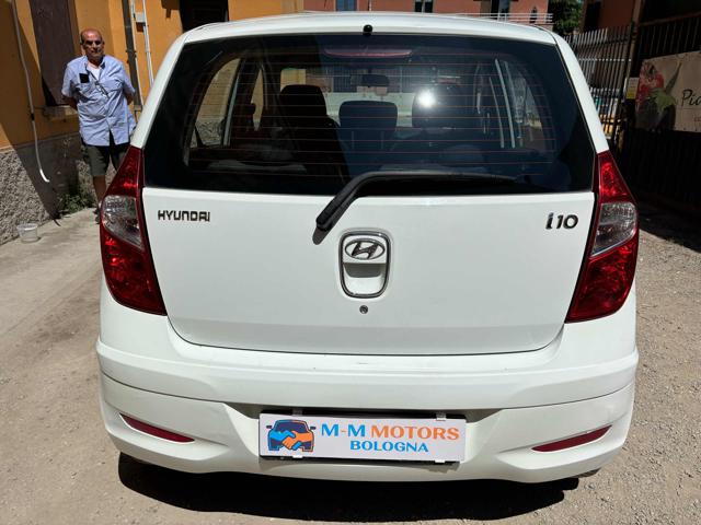 HYUNDAI i10 usata, con Chiusura centralizzata