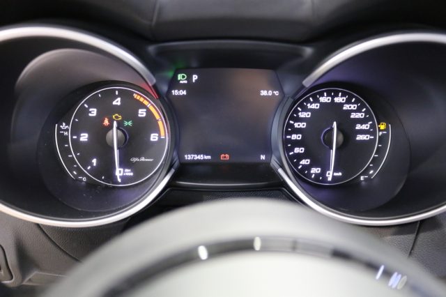 ALFA ROMEO Stelvio usata, con Sedili sportivi
