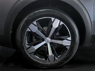 PEUGEOT 5008 usata, con Boardcomputer