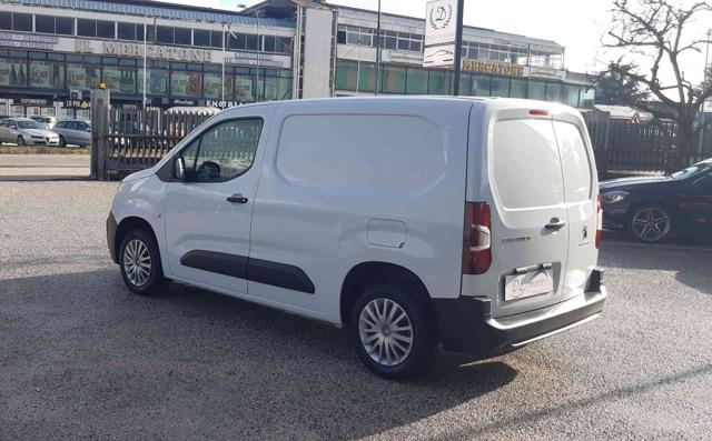 PEUGEOT Partner usata, con Servosterzo