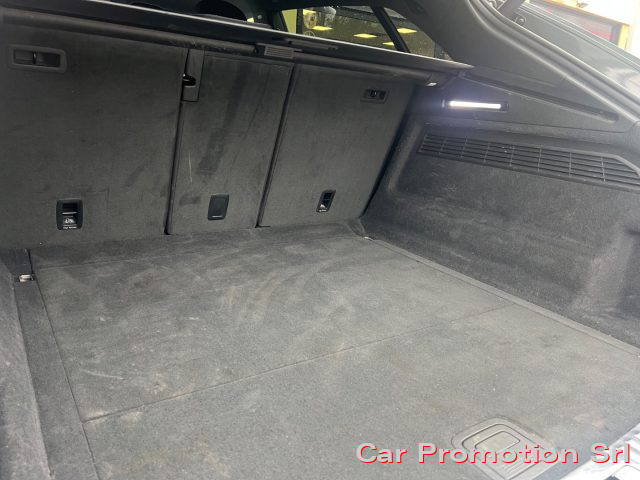 AUDI Q8 usata, con Servosterzo