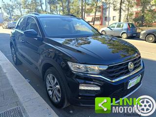 VOLKSWAGEN T-Roc usata, con Isofix