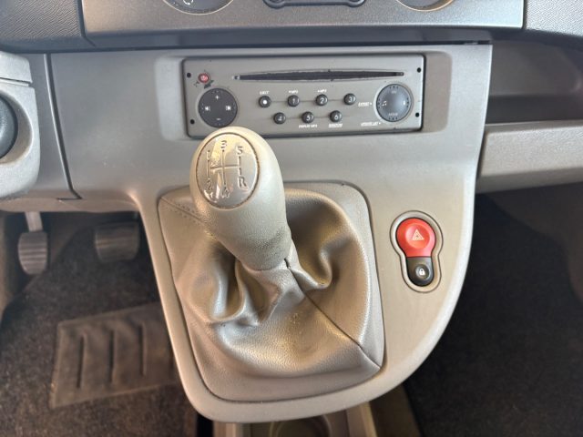 RENAULT Kangoo usata, con Kit antipanne