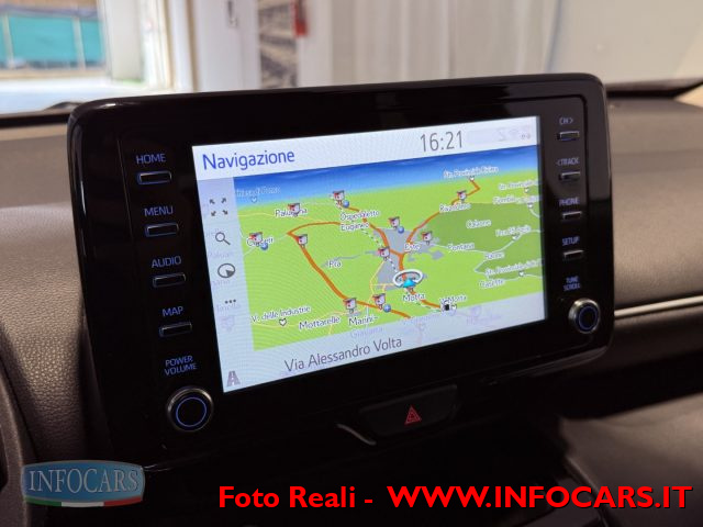 TOYOTA Yaris Cross usata, con ESP