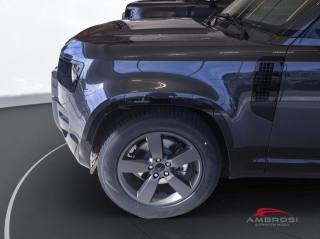 LAND ROVER Defender usata 11