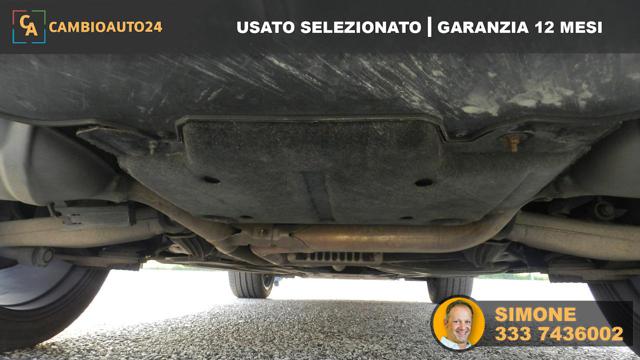 PORSCHE Macan usata, con Hill holder