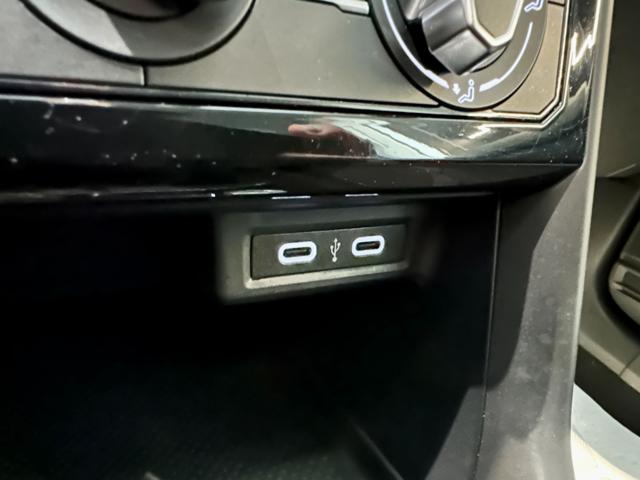 VOLKSWAGEN T-Cross usata, con Vetri oscurati