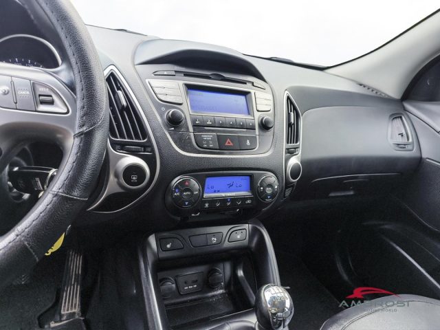 HYUNDAI iX35 usata 13