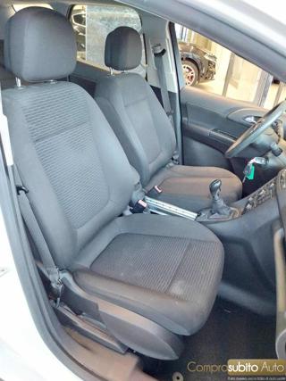 OPEL Meriva usata, con Climatizzatore