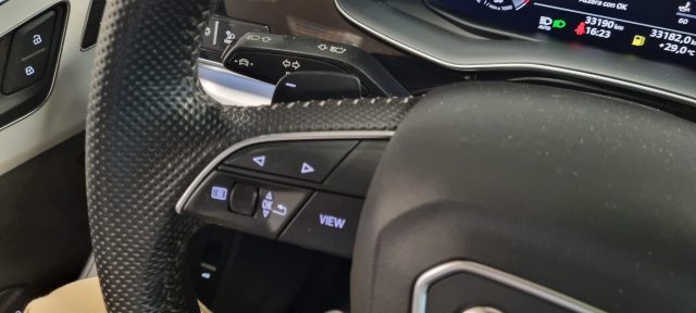 AUDI Q8 usata 32