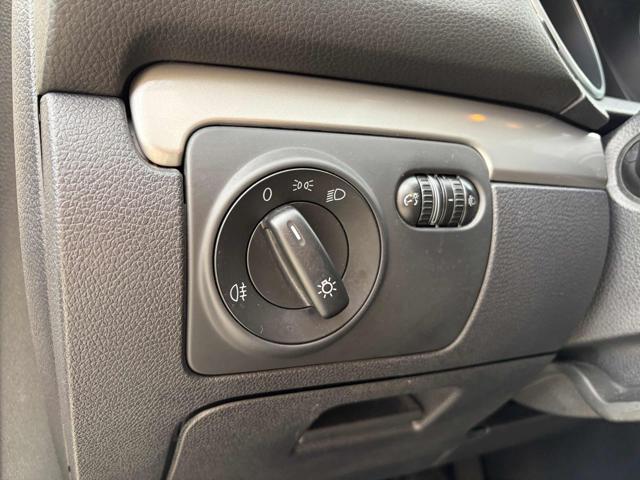 VOLKSWAGEN Golf usata, con ESP