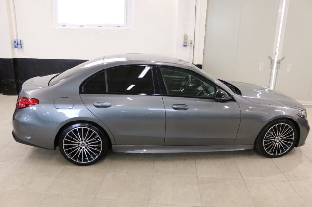 MERCEDES-BENZ C 220 usata, con Cerchi in lega