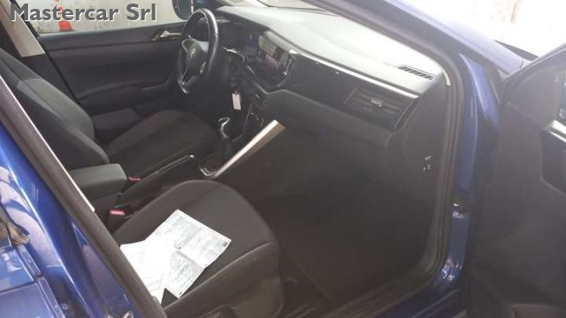 VOLKSWAGEN Taigo usata, con Autoradio