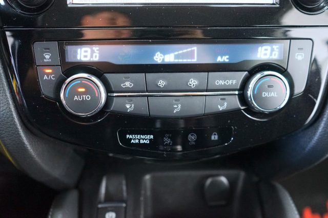 NISSAN Qashqai usata, con Fendinebbia