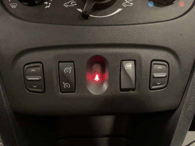 DACIA Sandero usata, con Sistema di navigazione