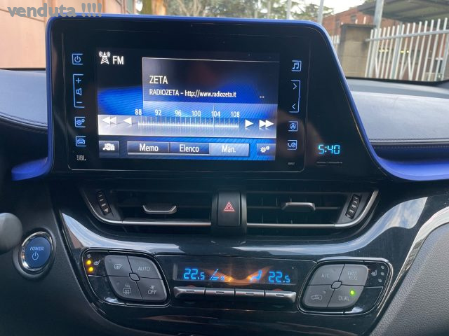 TOYOTA C-HR usata, con Controllo automatico clima