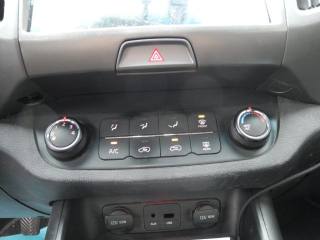 KIA Sportage usata, con Sedile posteriore sdoppiato