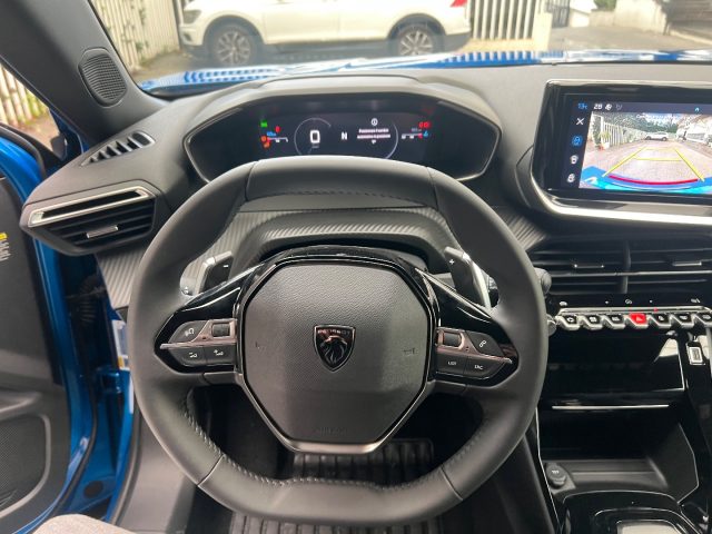PEUGEOT 2008 usata, con Fari Xenon