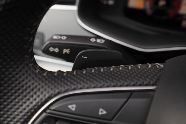 AUDI Q8 usata, con Isofix