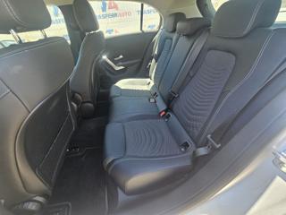 MERCEDES-BENZ A 180 usata, con Park Distance Control