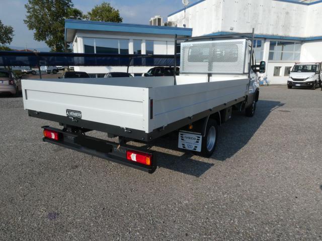 IVECO Daily usata, con Climatizzatore