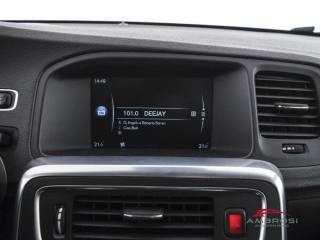 VOLVO V60 usata 13