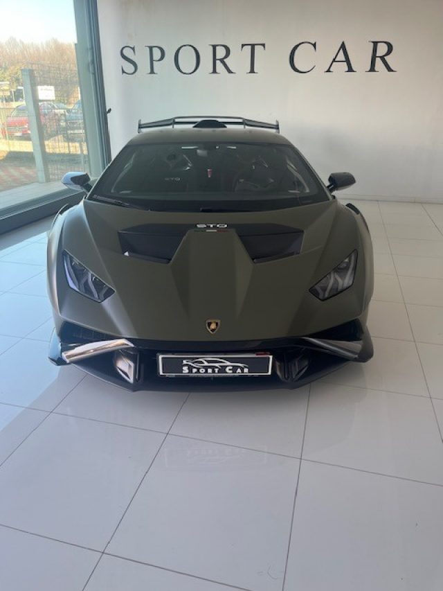 LAMBORGHINI Huracan usata 2