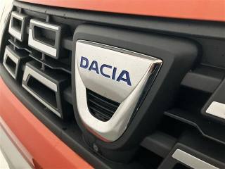 DACIA Duster usata 23