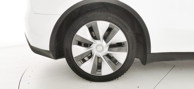 TESLA Model Y usata, con Autoradio digitale