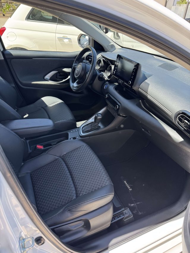 MAZDA 2 usata, con Fari LED
