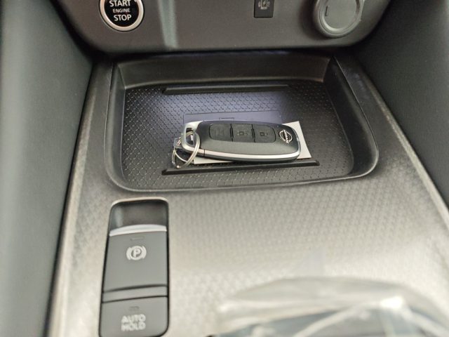 NISSAN Qashqai usata, con Climatizzatore