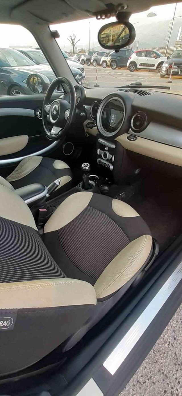 MINI Cooper D usata 32