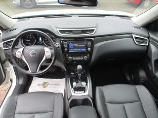 NISSAN X-Trail usata, con Cruise Control