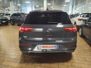 VOLKSWAGEN Golf usata, con Autoradio