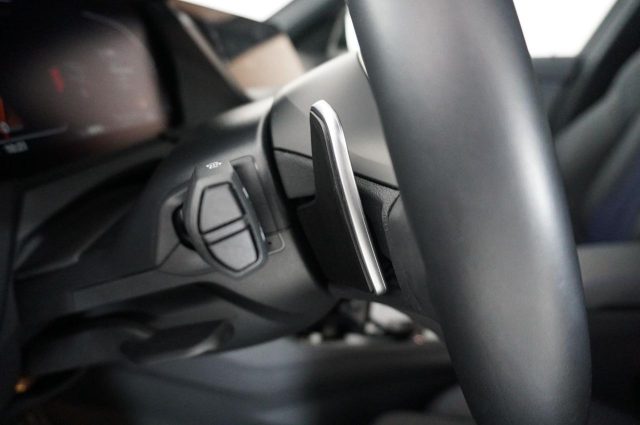 BMW 118 usata, con Fari LED