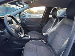 RENAULT Captur usata, con Autoradio