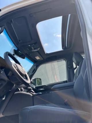 TOYOTA Land Cruiser usata, con Boardcomputer