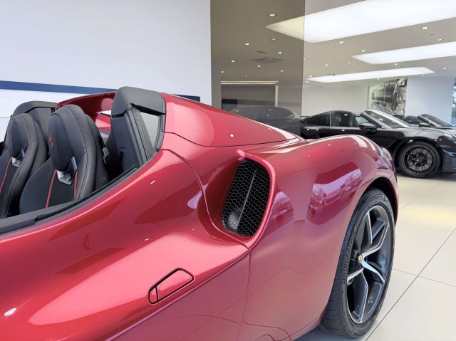 FERRARI 296 usata, con ESP