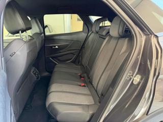 PEUGEOT 3008 usata, con Sensori di parcheggio posteriori