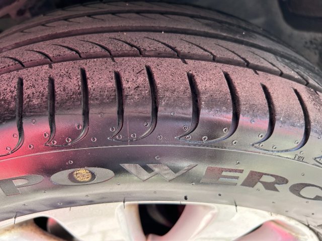 OPEL Zafira usata, con Immobilizzatore elettronico